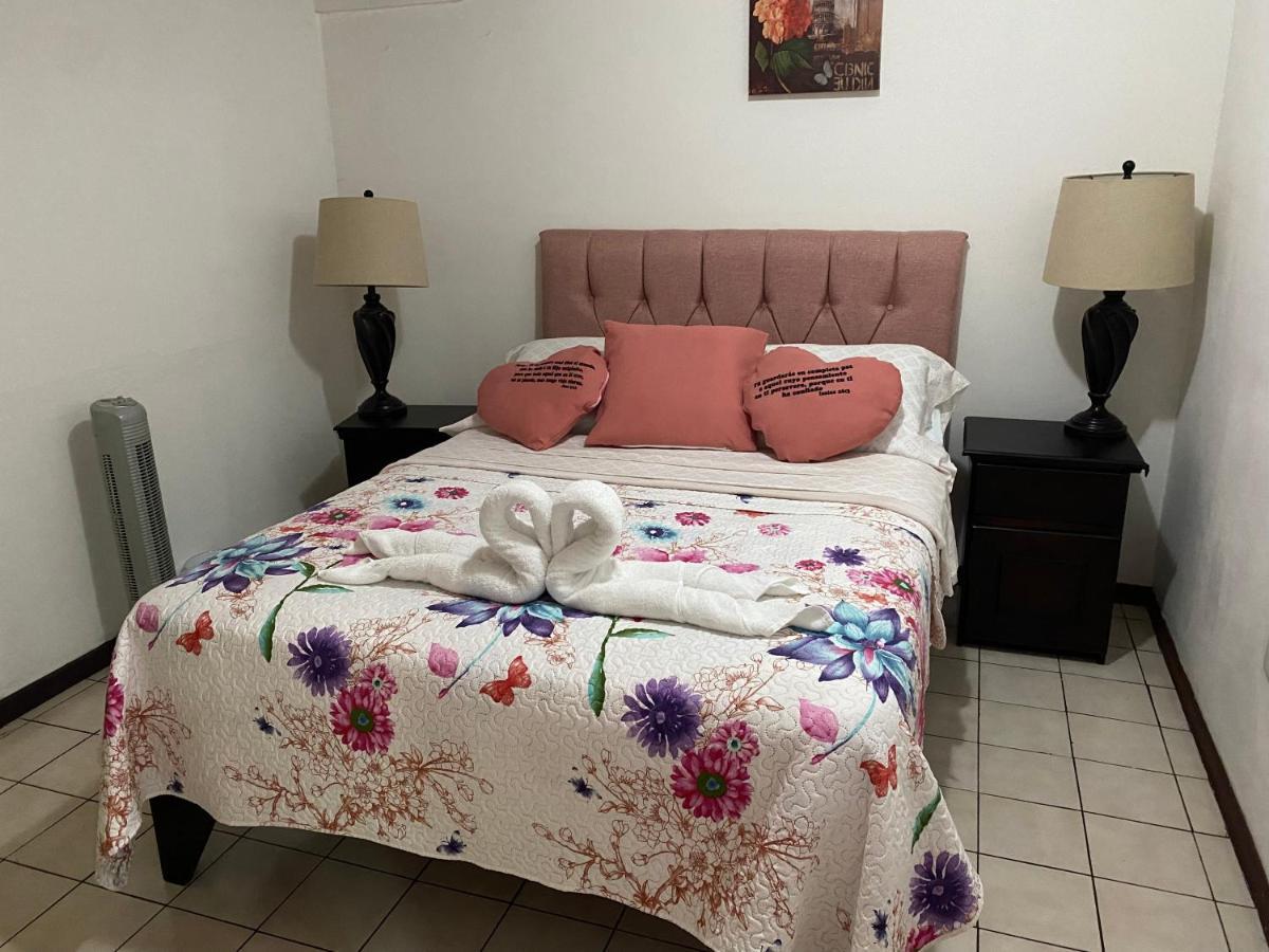 Apartment 10 Minutes By The Sjo Airport - Alajuela Dış mekan fotoğraf